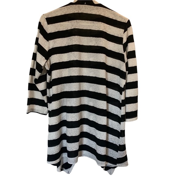 Waterfall Black and White Blazer * Large - Picture 4 of 11